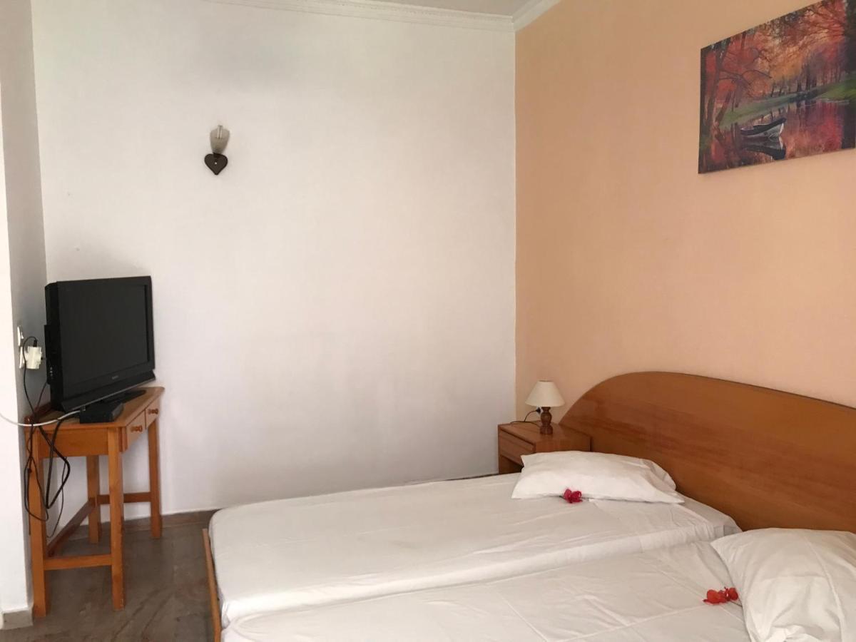 Loula'S Apartments Gouvia Zewnętrze zdjęcie